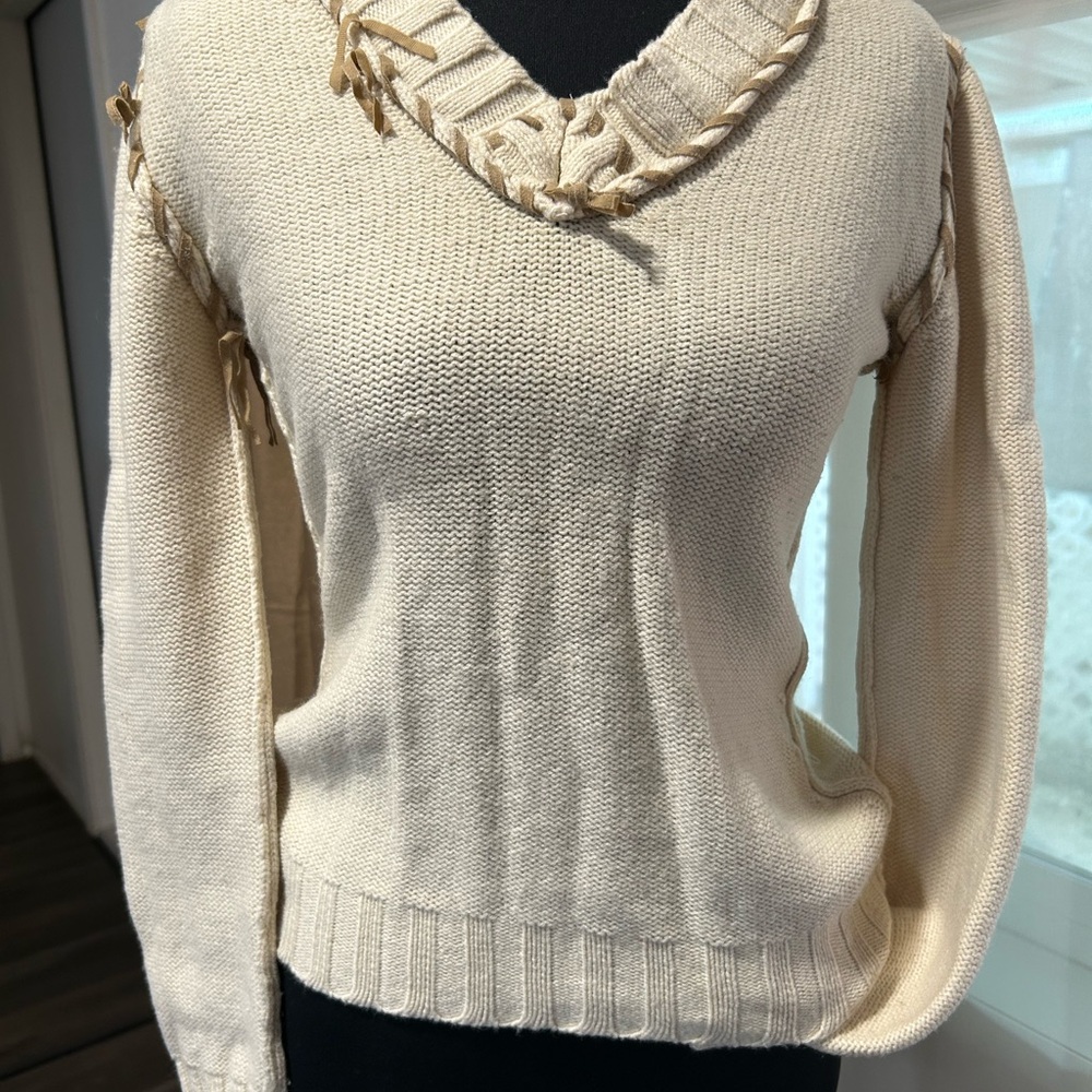ZARA Cream V-Neck Women Sweater